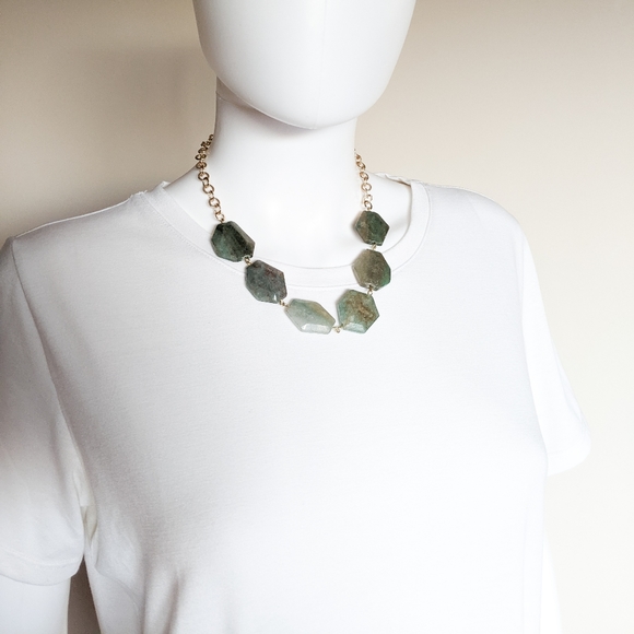 Quartz Stone Statement Gold Chain Necklace - Picture 13 of 14